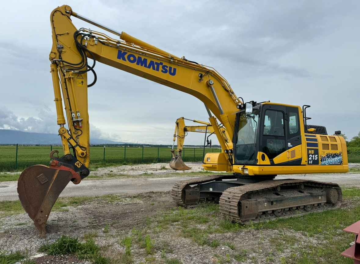 Komatsu HB215 Hybrid