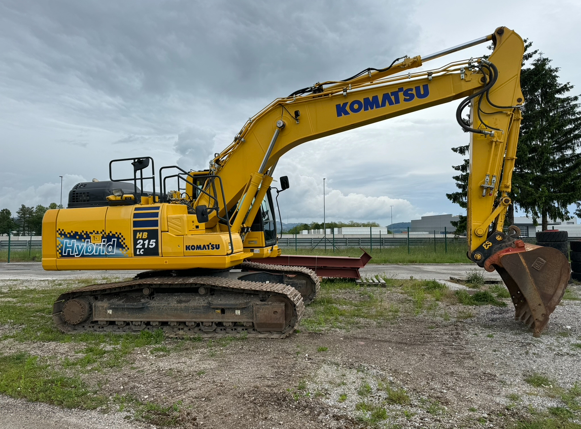 Komatsu HB215 Hybrid