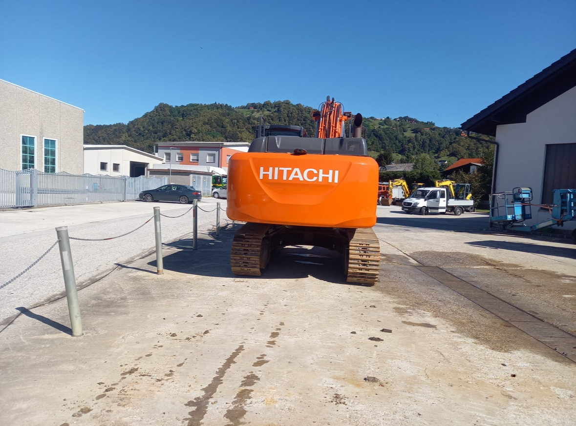 Hitachi ZX210LCN-6