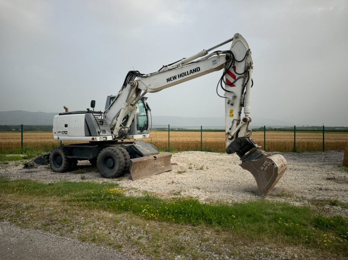 New Holland WE170