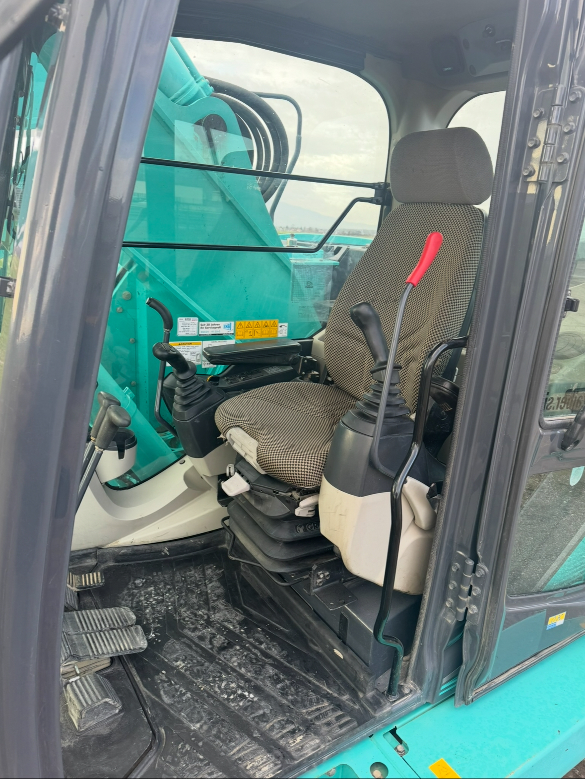 Kobelco SK260