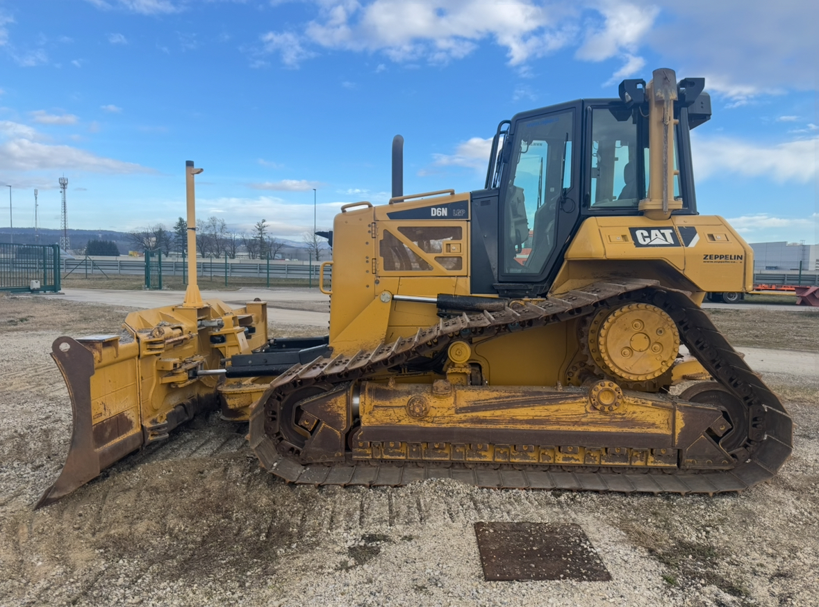 Caterpillar D6N