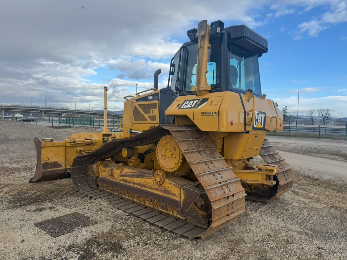 Caterpillar D6N